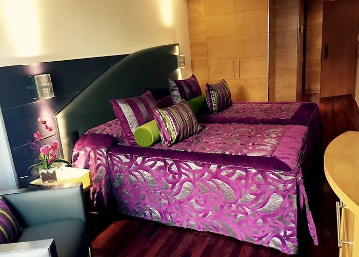 Hotel Sansi 4*