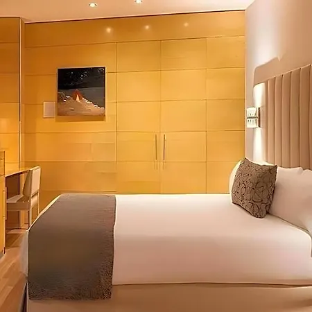 Sansi Hotel 4*