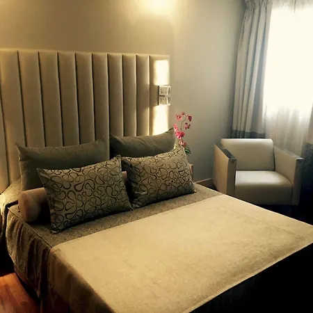 Otel Sansi