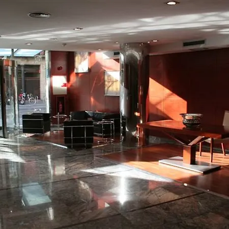 Sansi Hotell 4*