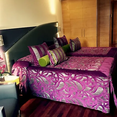 Hotell Sansi 4*